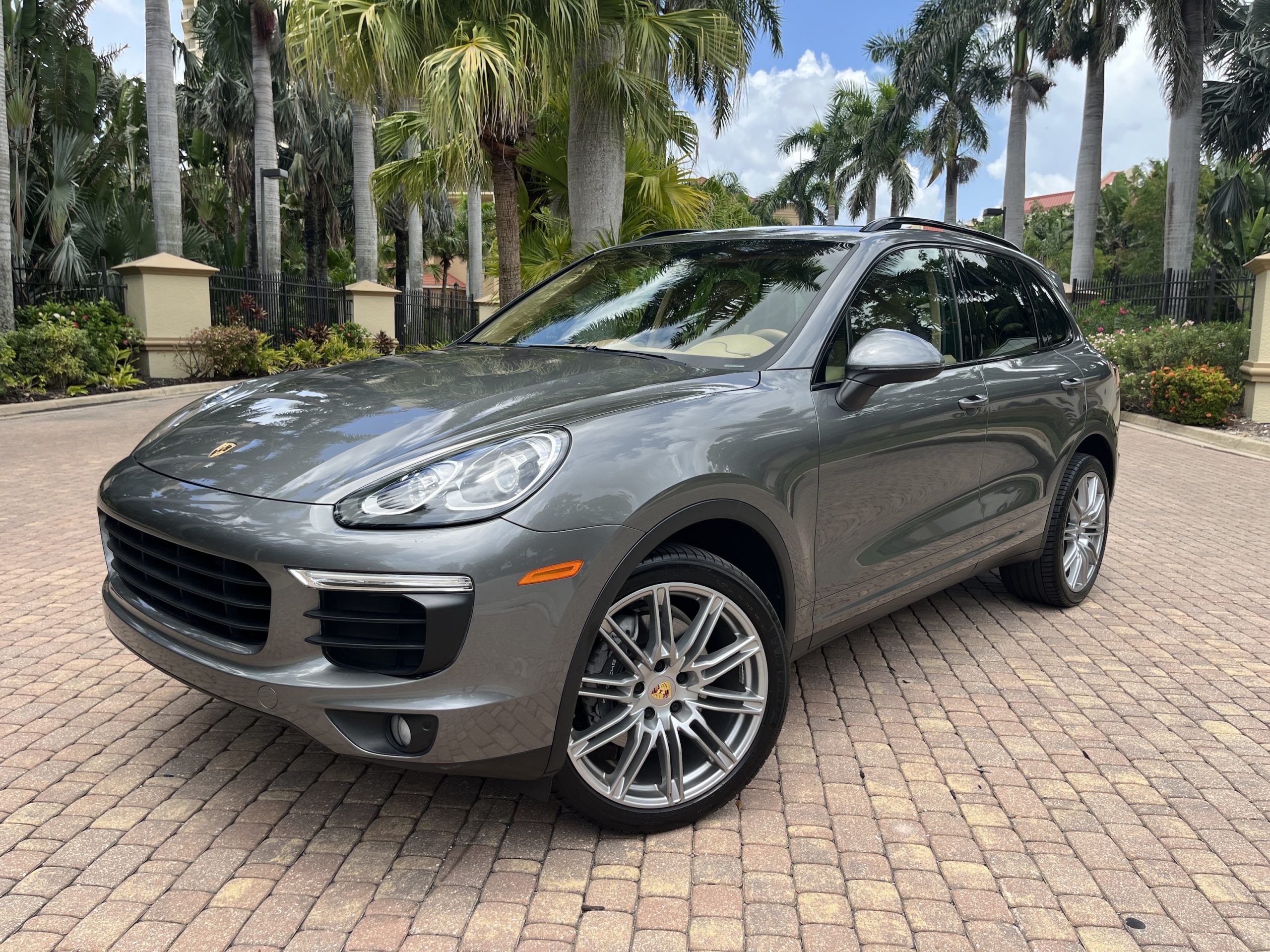 2016 Porsche Cayenne