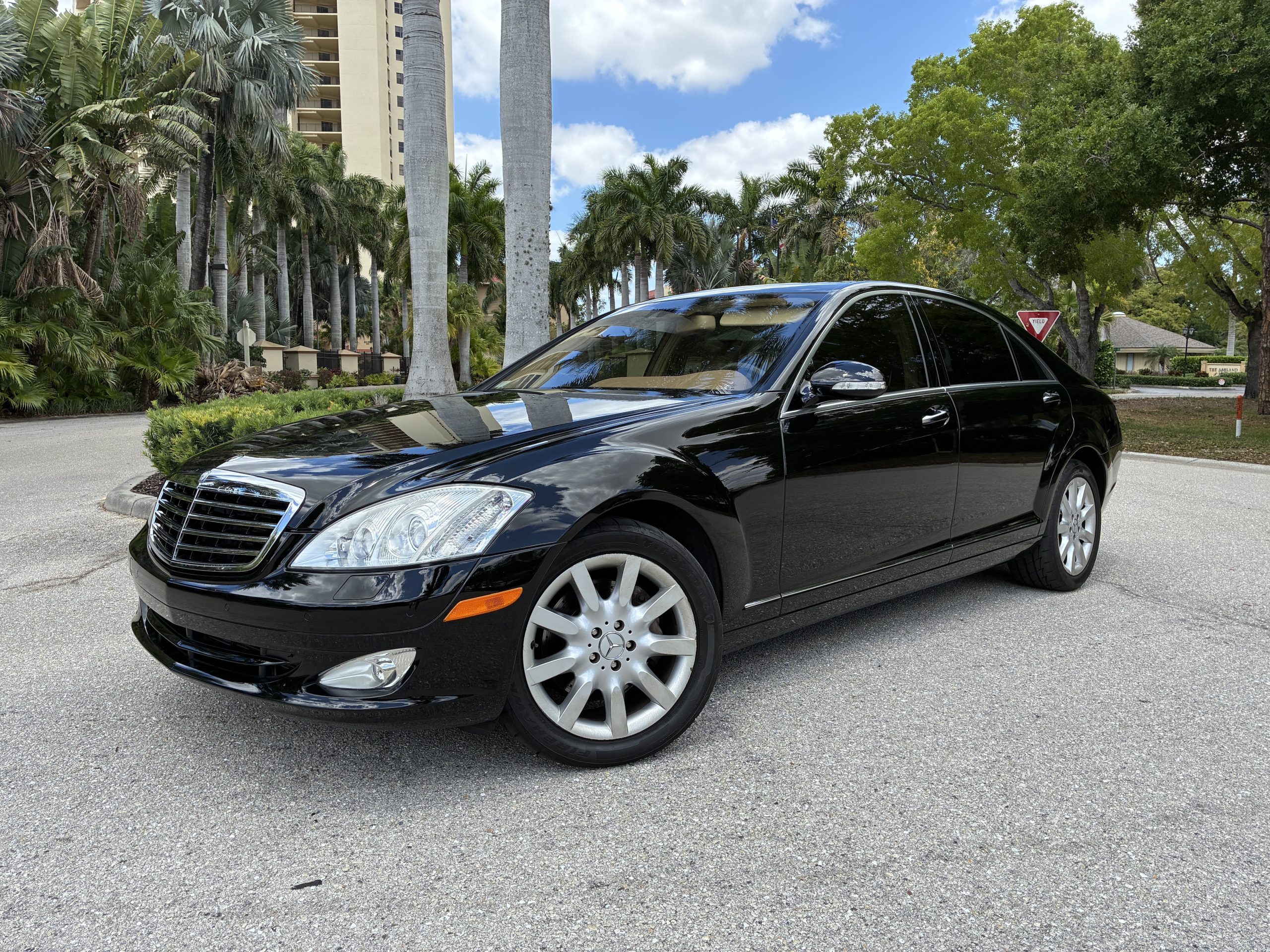 2007 Mercedes-Benz S-Class S550's photo