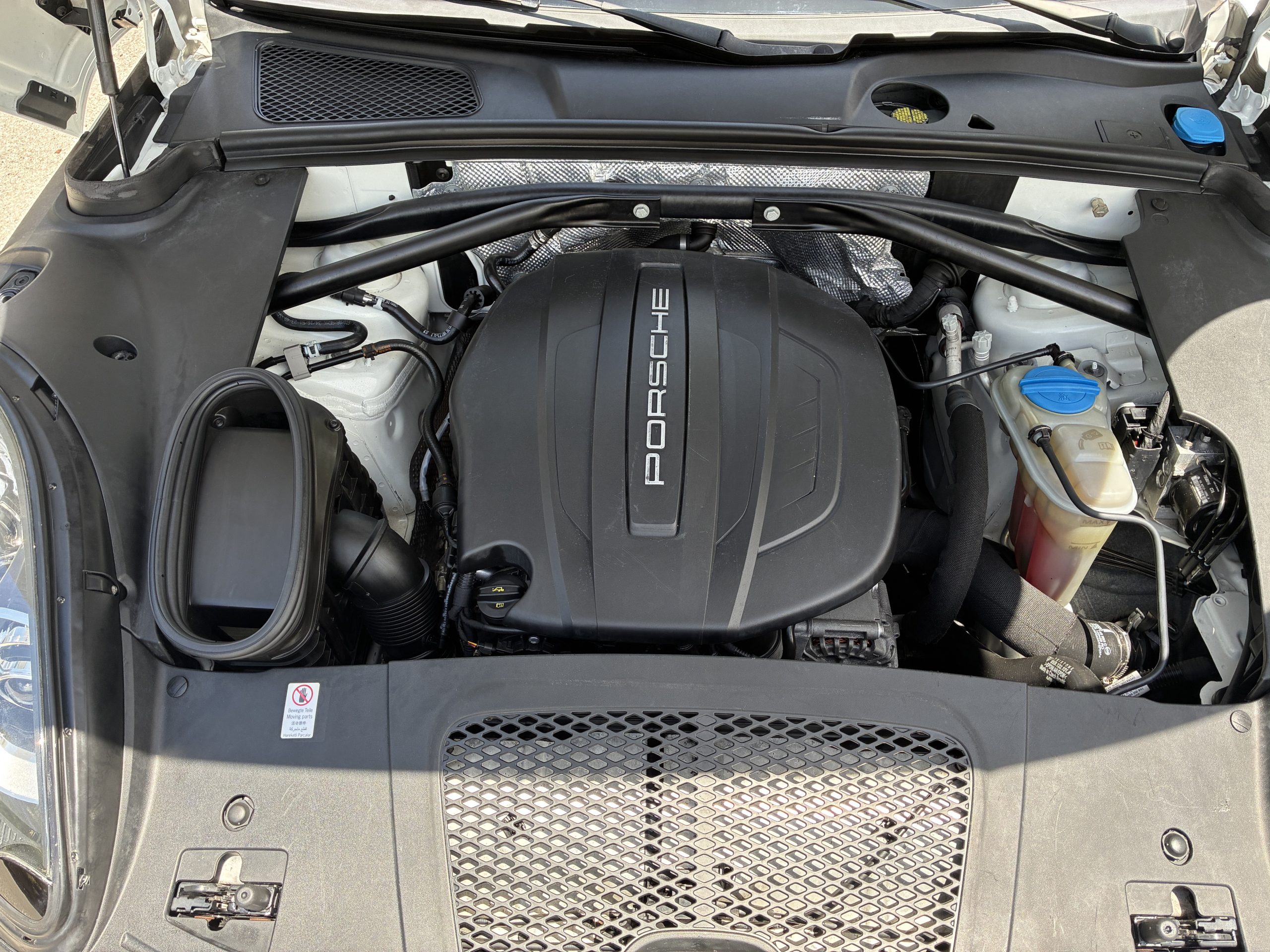 2017 Porsche Macan Base - Photo 20