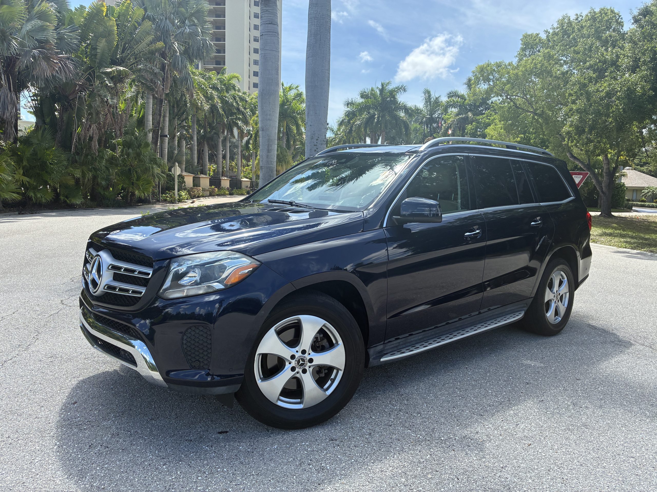 2017 Mercedes-Benz GLS-Class