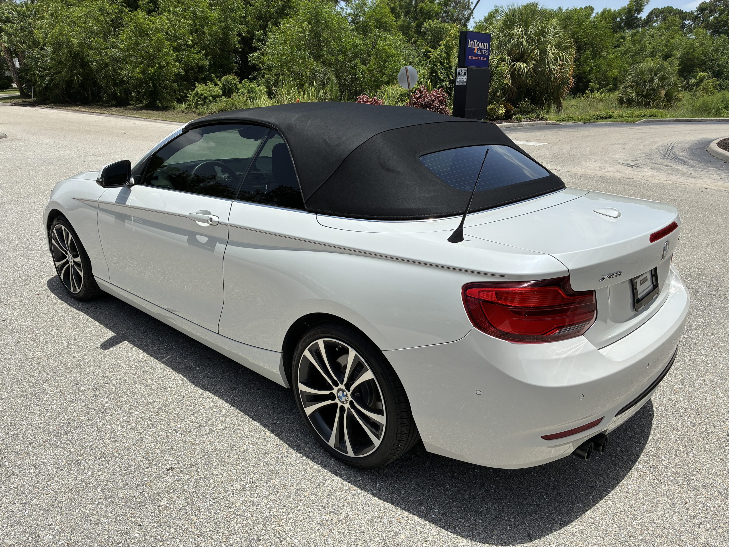2018 BMW 2 Series 230i - Photo 18