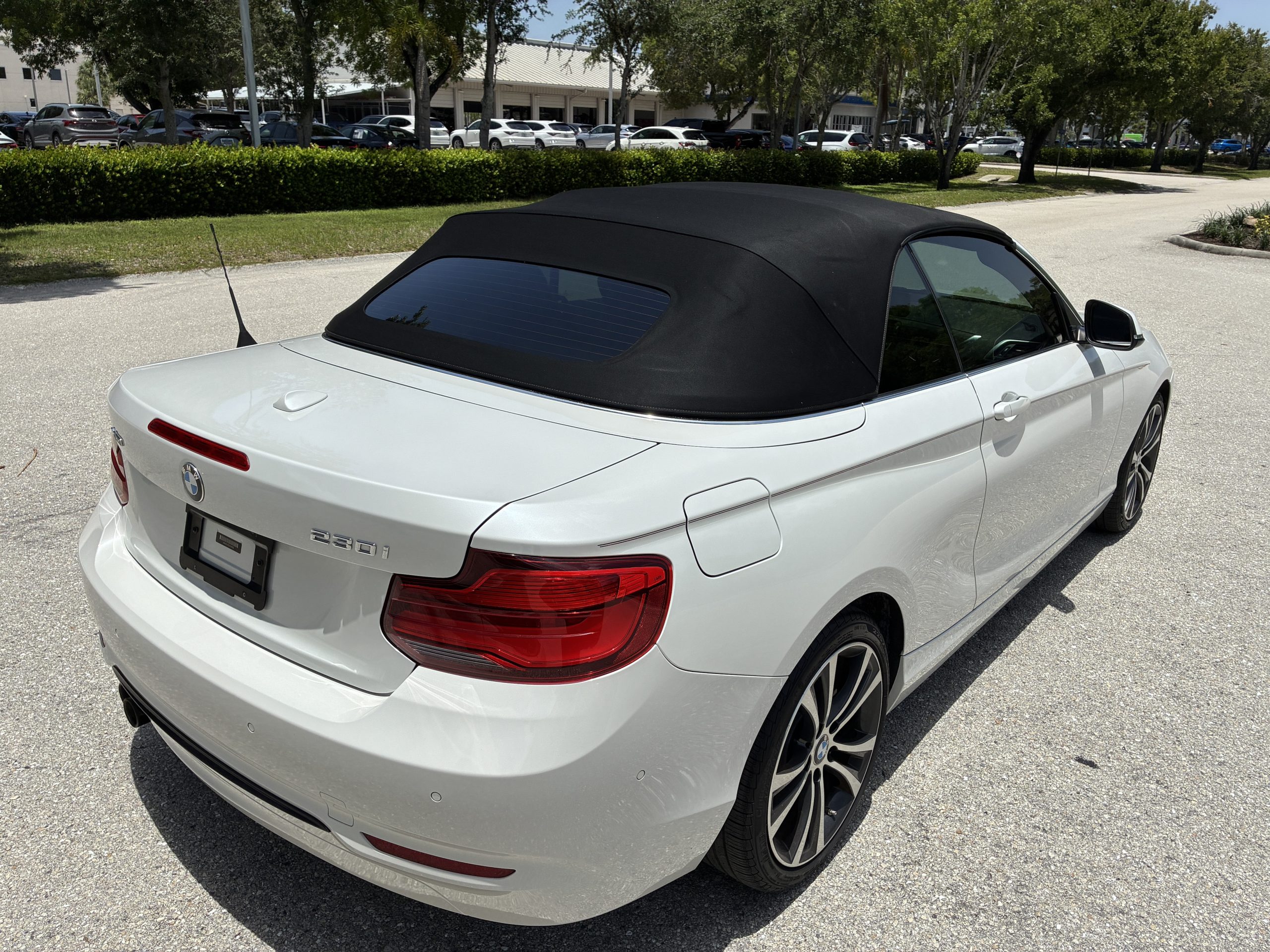 2018 BMW 2 Series 230i - Photo 19