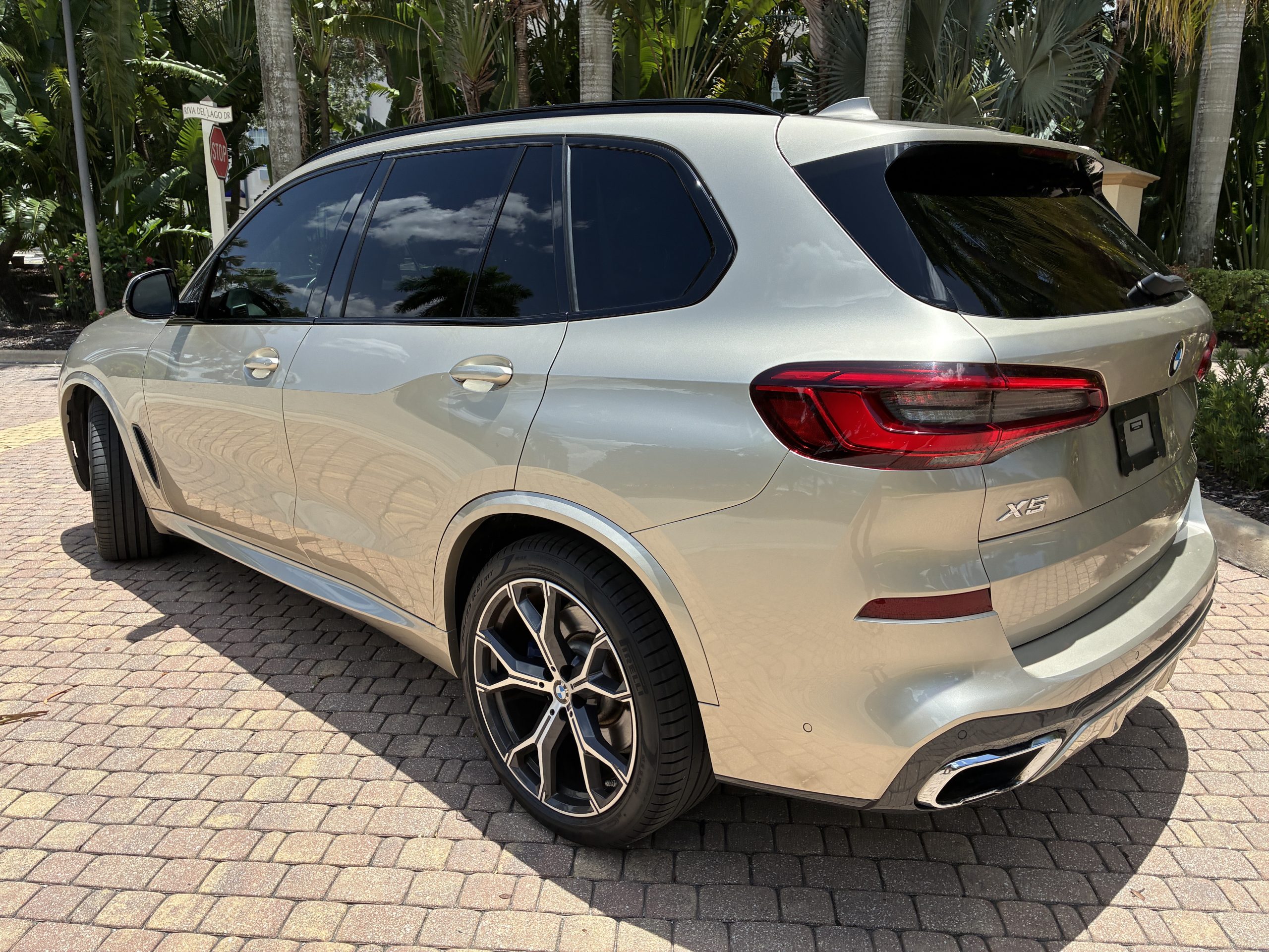 2019 BMW X5 50i - Photo 2