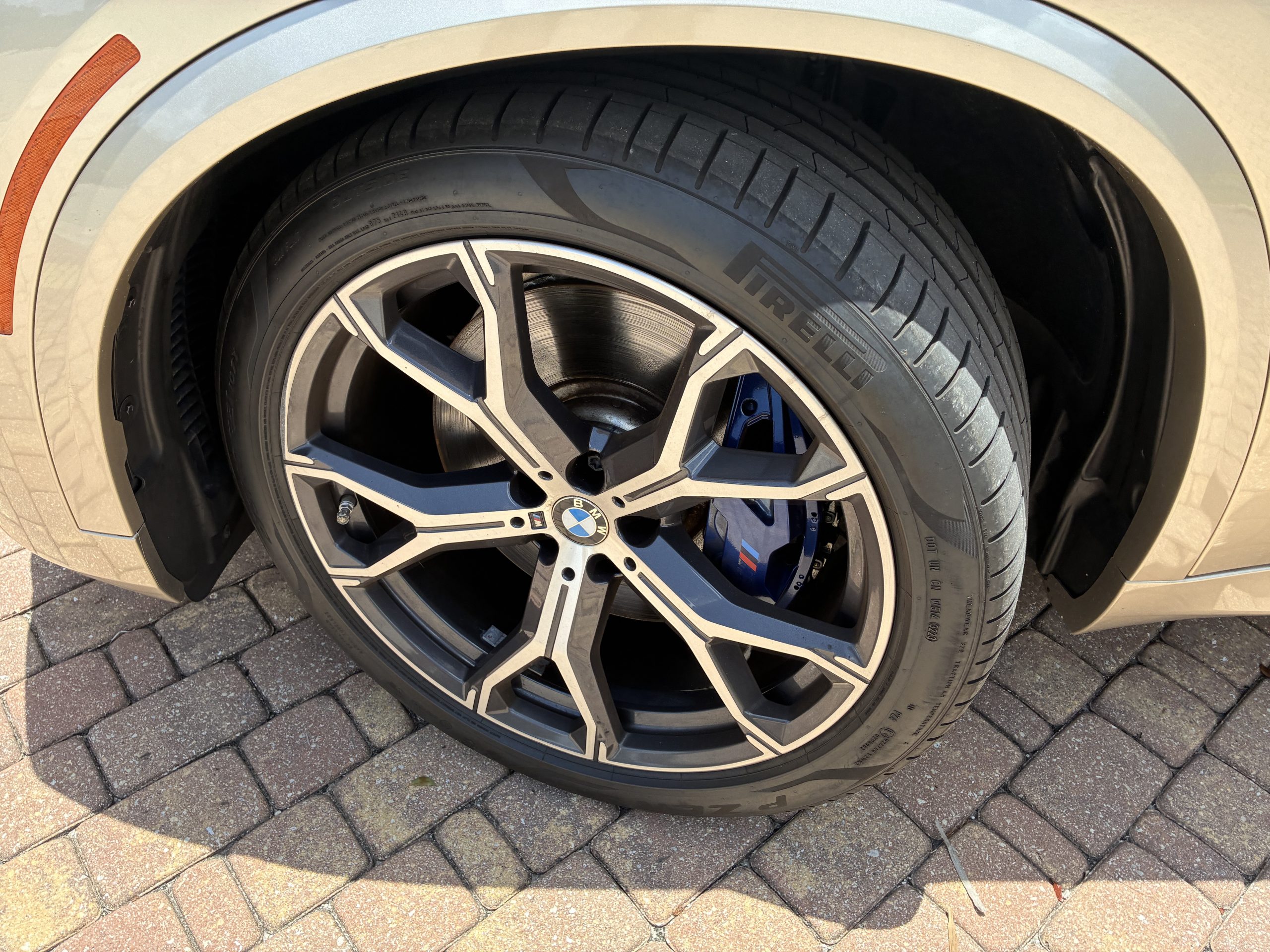 2019 BMW X5 50i - Photo 8